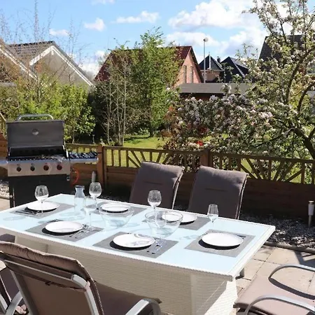 Tatil Evi Heimathafen Direkt Am Mit Eingez Garten